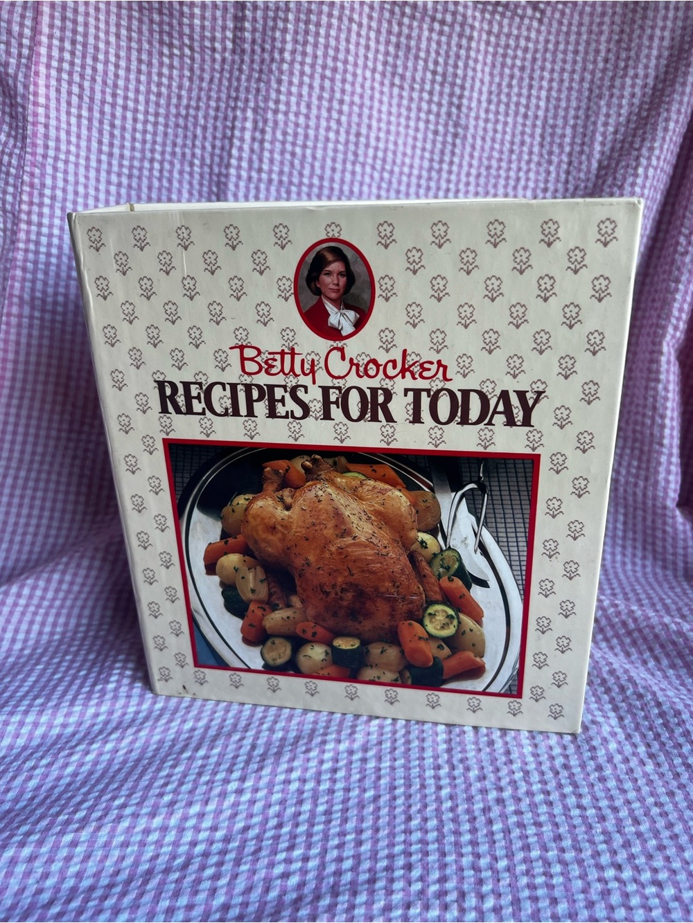 Book - Betty Crocker Recipes for Today